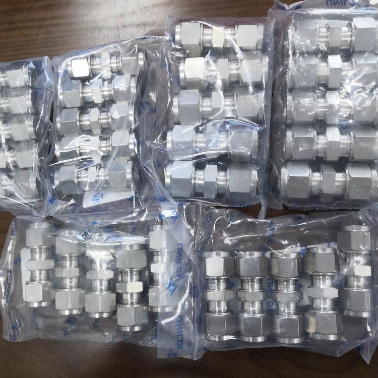 進(jìn)口UNILOK彎頭UEU-M04公制卡套彎頭接頭UNI-LOK卸荷閥