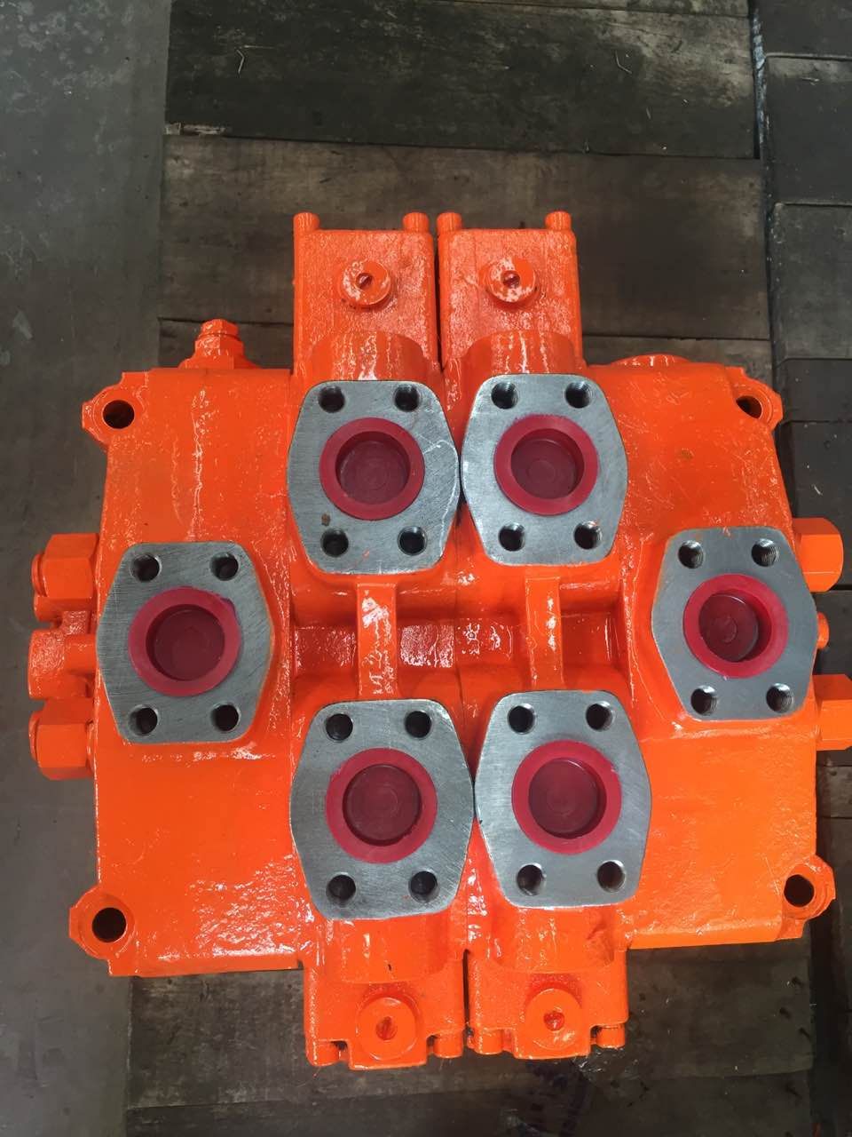 DC系列多路換向閥