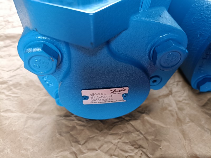 聯(lián)合收割機(jī)6423伊頓液壓柱塞泵 濟(jì)南6423液壓泵 農(nóng)機(jī)6423柱塞泵  聯(lián)合收割機(jī)6423伊頓液壓柱塞泵 濟(jì)南6423液壓泵 農(nóng)機(jī)6423柱塞泵  挖掘機(jī)行走馬達(dá) KMX15川崎液壓馬達(dá) 20噸挖機(jī)柱塞馬達(dá)