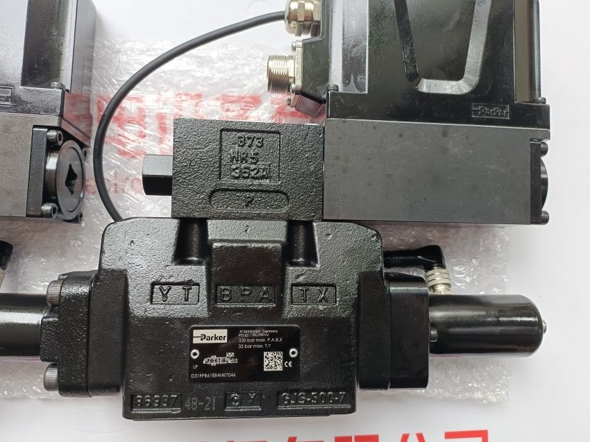 美國PARKER派克比例閥D41FHE02C2NE00原裝正品 派克柱塞泵PV023R1K1T1NMMC美國進(jìn)口型號原廠 派克增壓器SD500系列供應(yīng)SD500A06V美國進(jìn)口