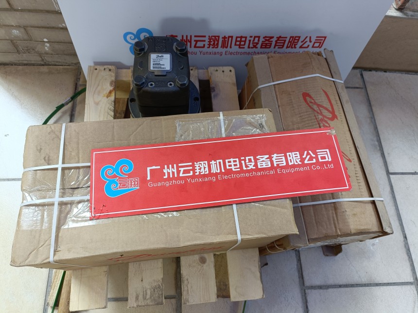 丹佛斯OMSS315 151F0541 丹佛斯OMS400 151F0605  丹佛斯OMS400 151F2261