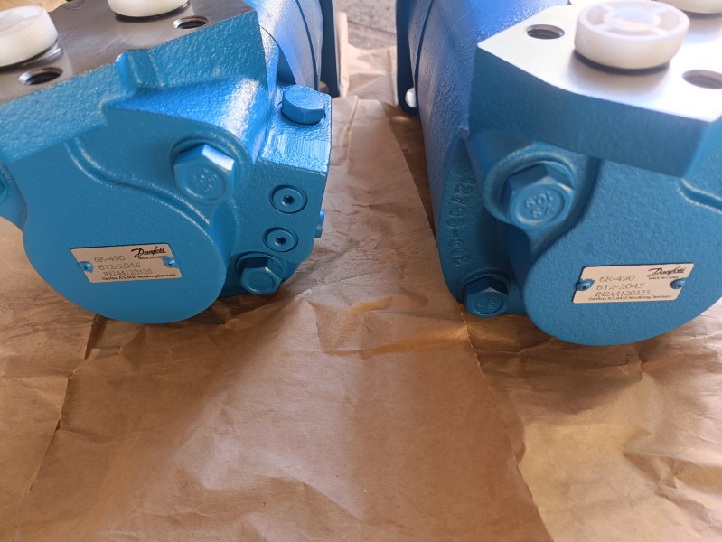 BMT擺線馬達(dá)BMT250/BMT315清掃車液壓馬達(dá) 壓路機(jī)擺線馬達(dá) BM2-100液壓擺線馬達(dá) 水平鉆機(jī)液壓馬達(dá) 壓路機(jī)擺線馬達(dá) BM2-100液壓擺線馬達(dá) 水平鉆機(jī)液壓馬達(dá)