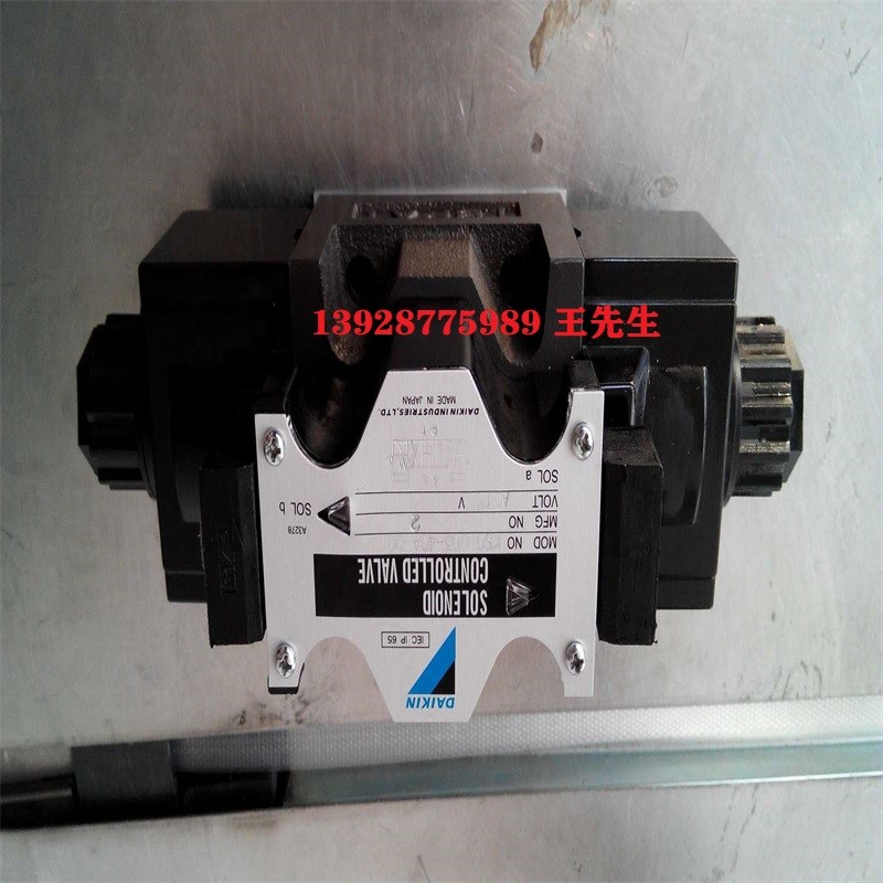 PVS-1B-16N3-12日本不二越NACHI柱塞泵機械能改換為液壓能 日本不二越NACHI油泵電機組合電磁閥柱塞泵PVS-2B-45N3-20 不二越無泄漏型SNH系列電磁換向閥SNH-G01-AR-M-D2-11