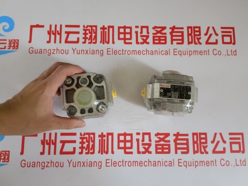 德國力士樂REXROTH電磁換向閥4WE 10 J5X/EG24N9K4/M 現(xiàn)貨 德國力士樂REXROTH電磁換向閥4WE 10 J5X/EG24N9K4/M 現(xiàn)貨 4WE10C50/EG24N9K4/M德國力士樂電磁閥全新原裝