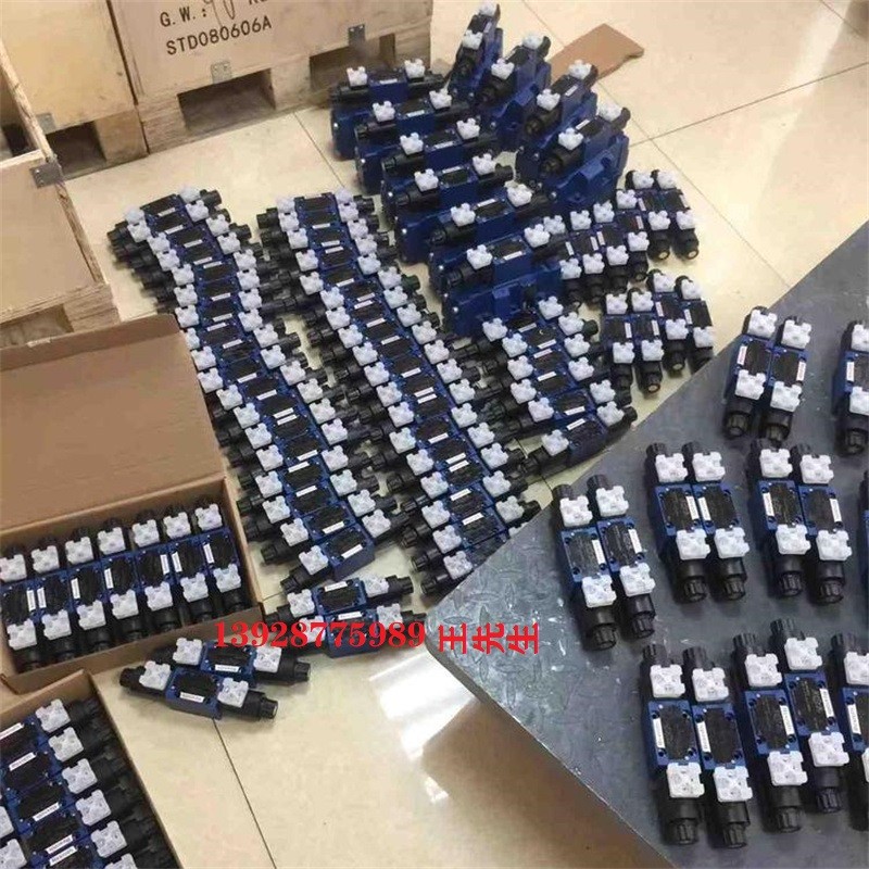 Rexroth力士樂液壓電磁換向閥4WRAEE15-2X/G24K31F1V 力士樂液壓電磁閥4WE6Y6X/EG24N9XNK4原裝進(jìn)口 力士樂比例閥4 WRZ 32 E3-360-3X/6A24NEZ42/D2M