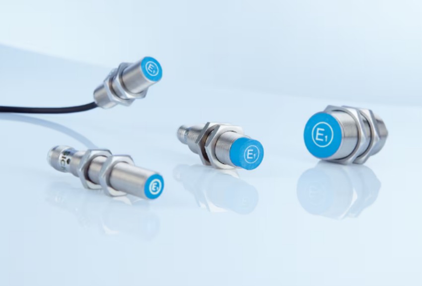 SICK西克現(xiàn)貨漫反射小型光電傳感器WTB9-3N1161加支架型號WTB9-3N1161P02