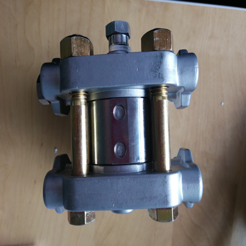 美國Honeywell霍尼韋爾-燃燒控制器 EC7820A1034